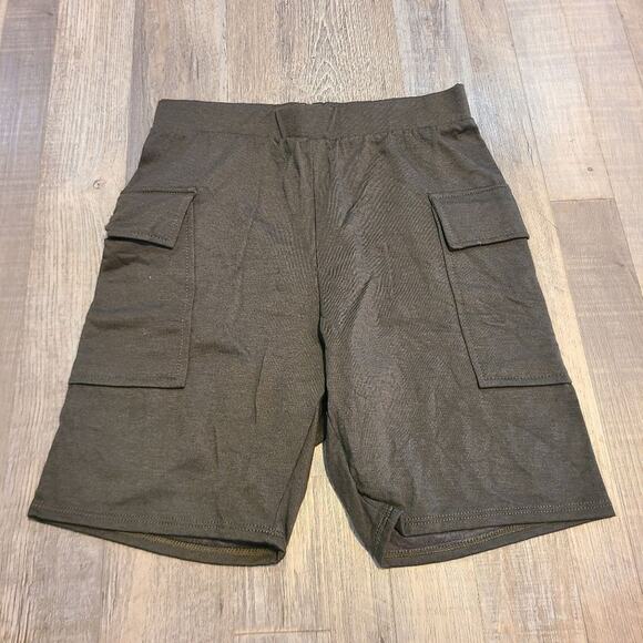 Fashion nova small womens sage biker athletic shorts with cargo pockets - Picture 1 of 7